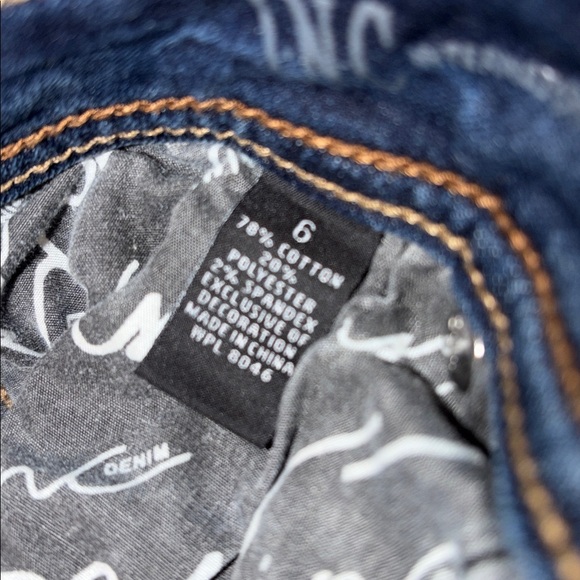 INC DENIM / SKINNY LEG / CURVY FIT / SIZE 6 - Picture 6 of 6